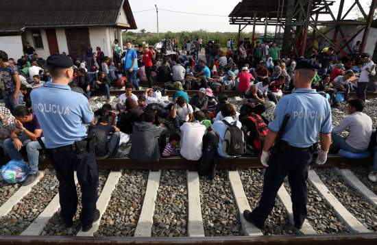 Croatia Forces Migrants into Hungary