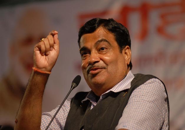 Gadkari defends PM Modi!-oneworldnews