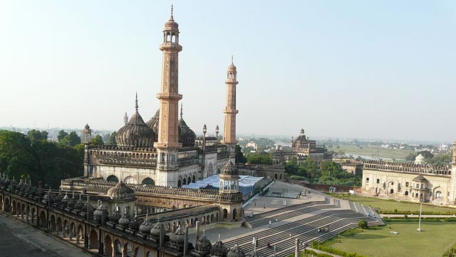 Largest self- portrait to be shot in Lucknow!