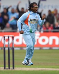 Ramesh Powar announces his retirement.