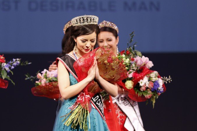 Miss Canada bows to pressure…or does she?