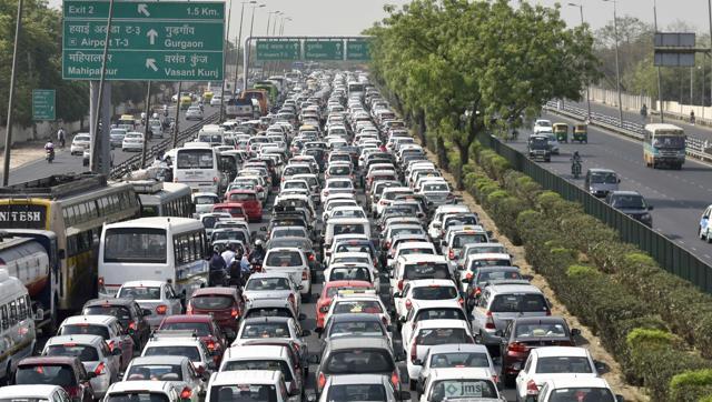 Gurgaon faces trouble due to heavy rain