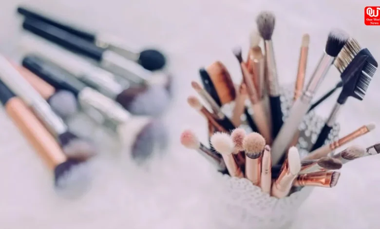 Best makeup brushes for a glam look this Diwali at Myntra!