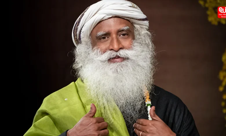 10 Sadhguru Quotes On Life, Love, Happiness, and Success