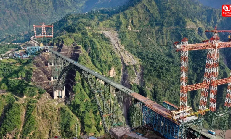 why guns pointed at highest railway bridge