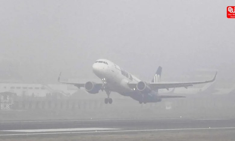 Delhi Fog Disrupts Over 100 Flights at IGI Airport, Airlines Warn Passengers